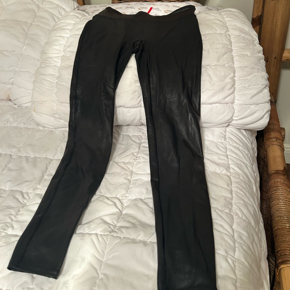 SPANX Faux Leather leggings